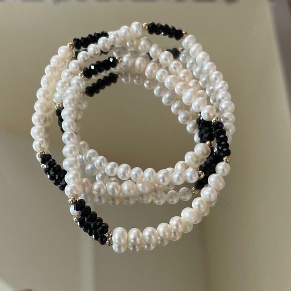 Set of 3 14kt Gold Black Spinel And Pearl Bracelets fromGEORG K - Picture 3 of 7